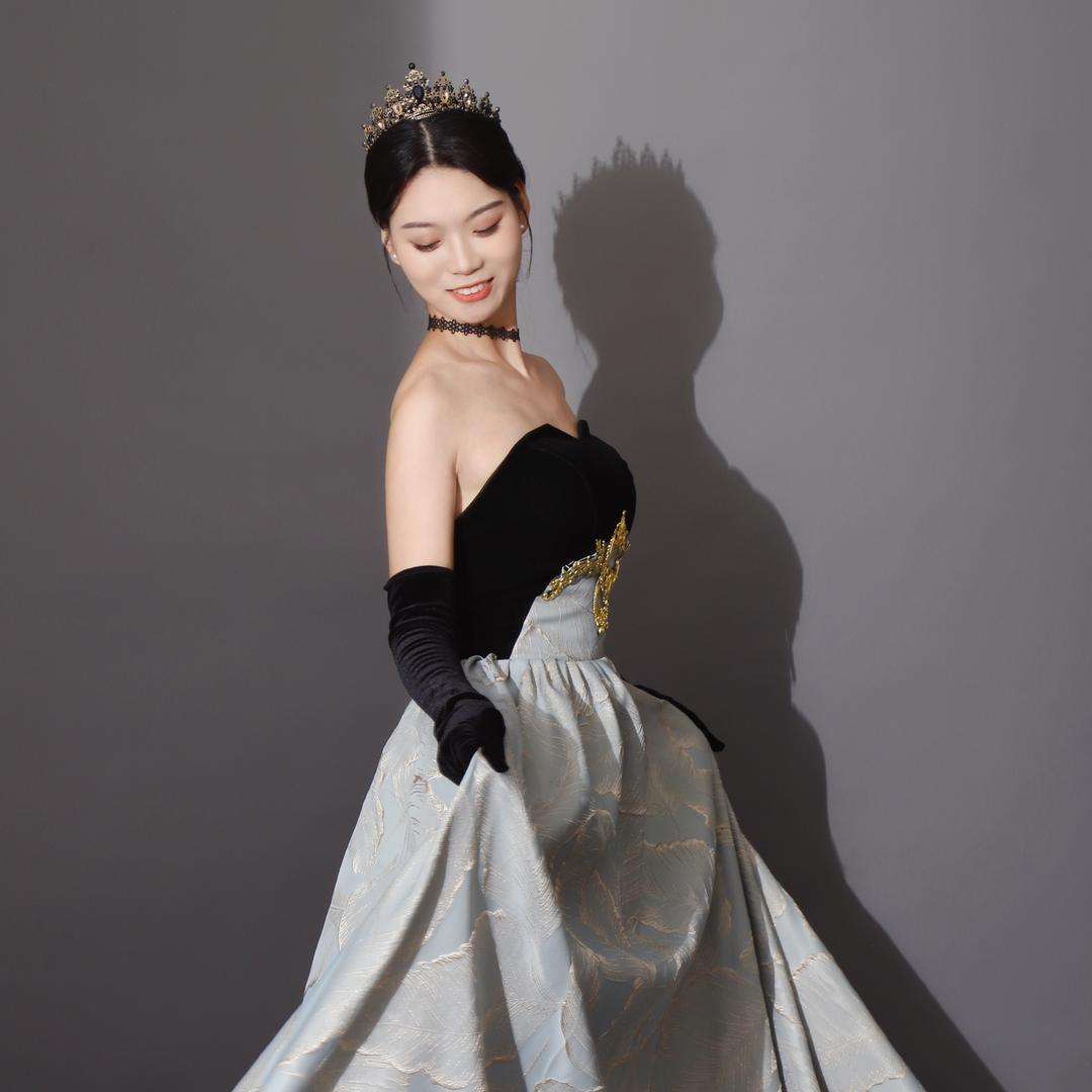 Yoko Z卍