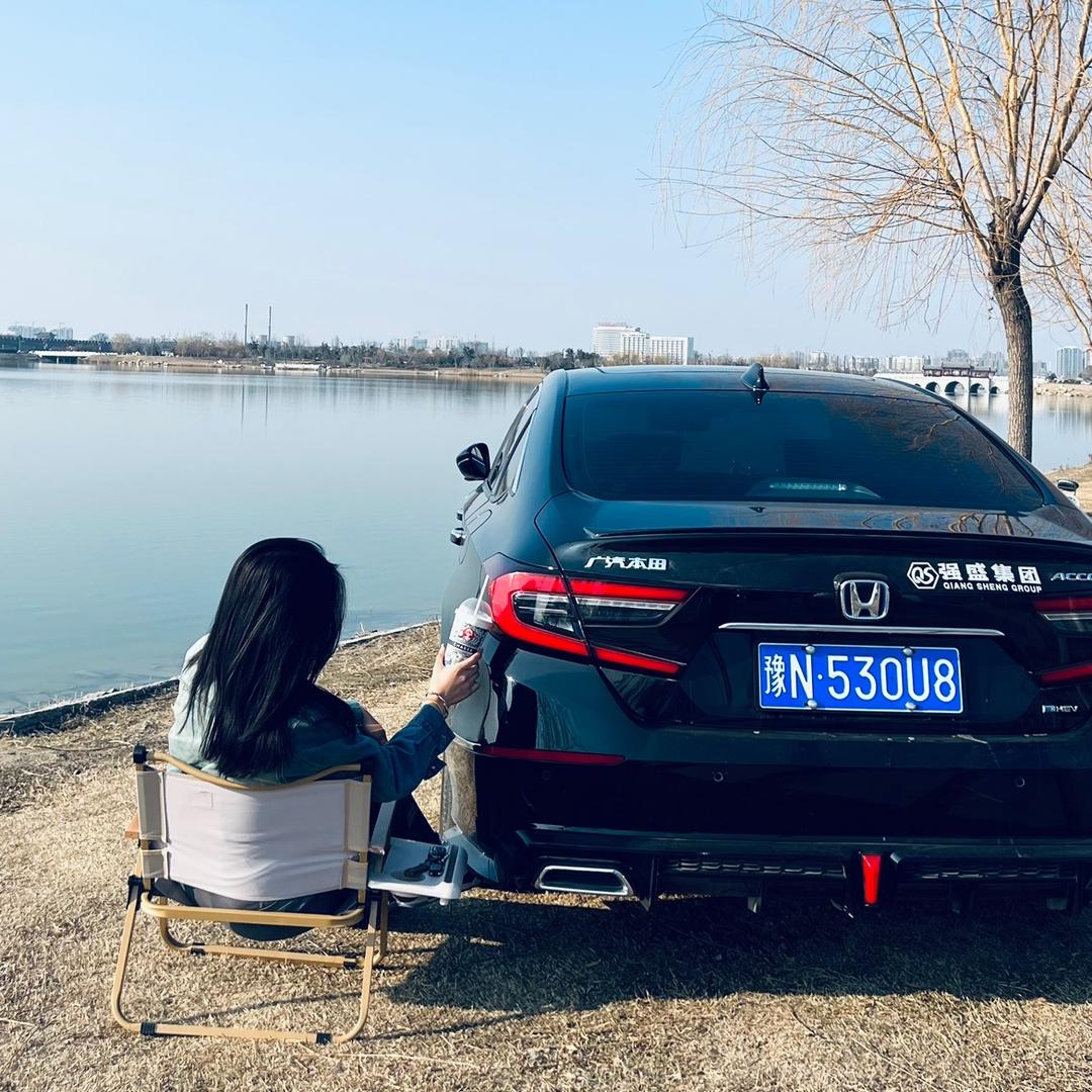 开雅阁的妞