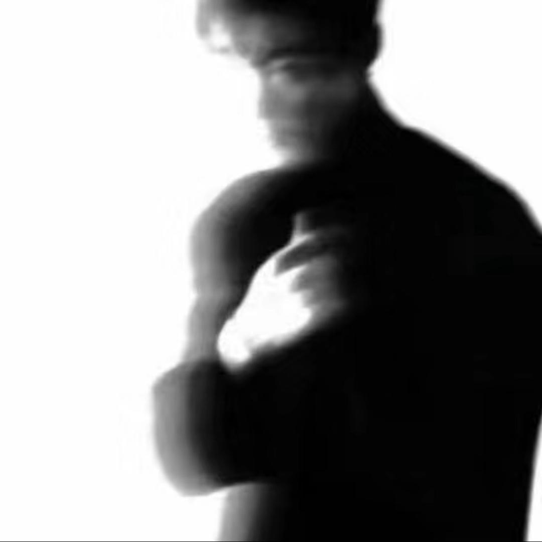 J12