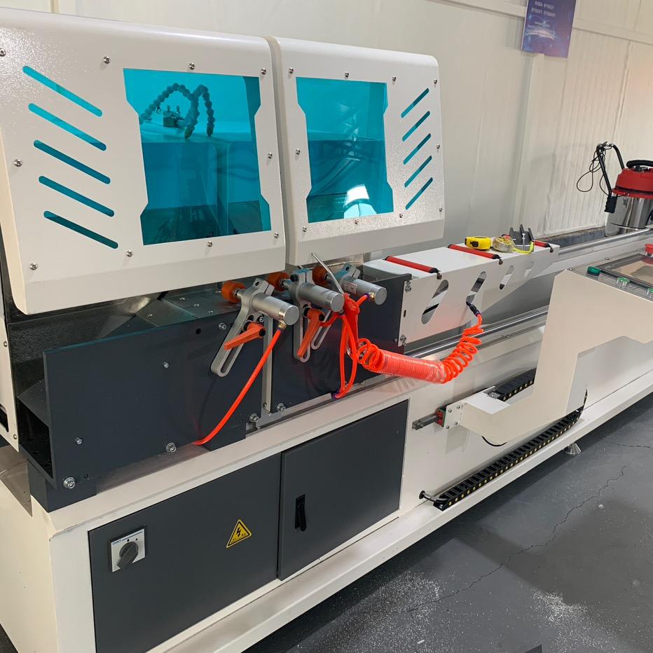 全铝门窗机械设备厂家