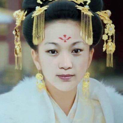 萍水相逢