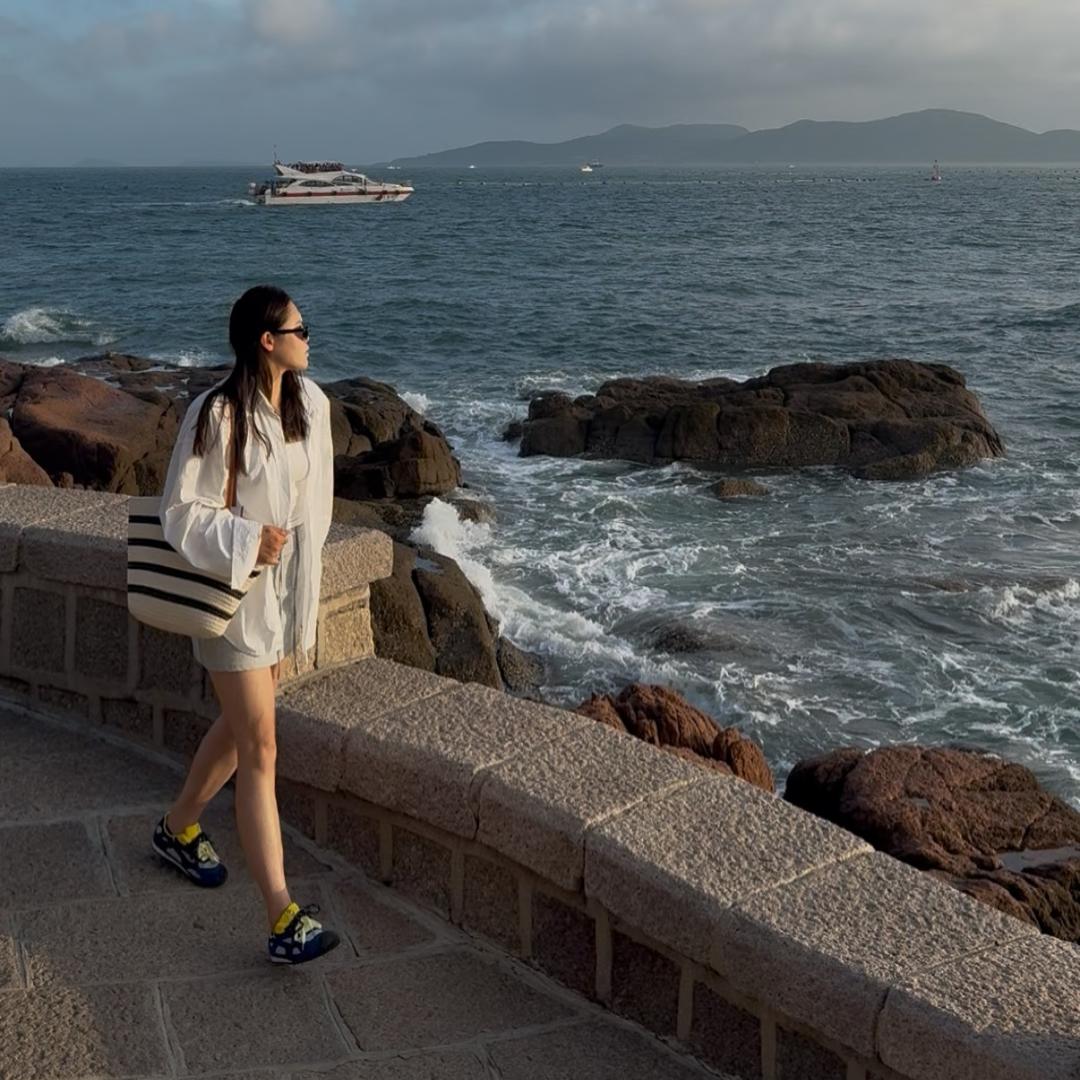 伊川8号铺男装燕燕