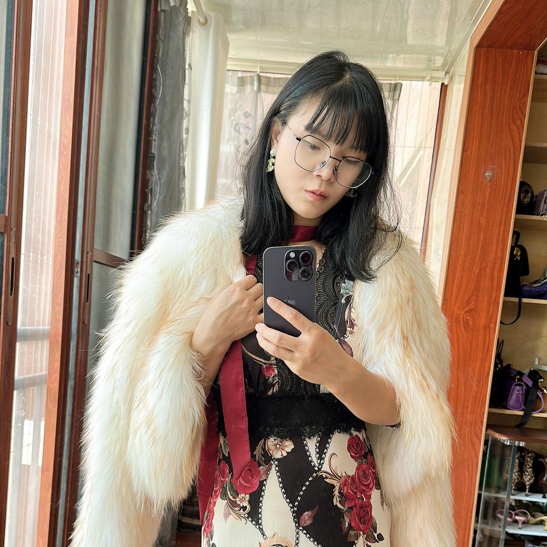 青色戚欧的小店