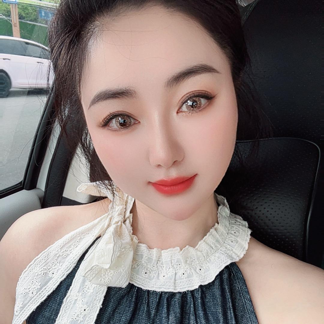 玫那么可爱