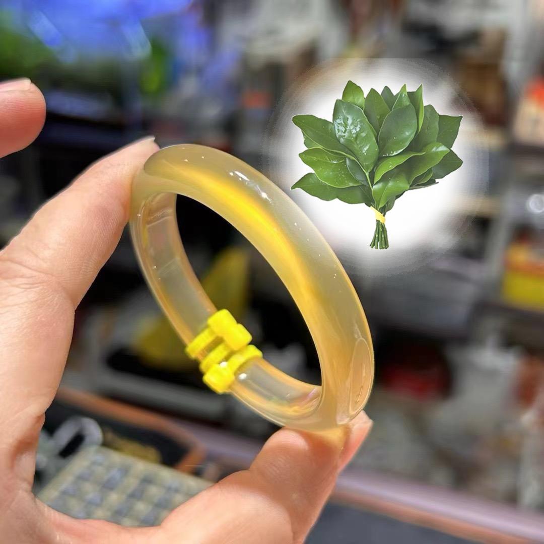 顺心玛瑙手镯顺顺顺