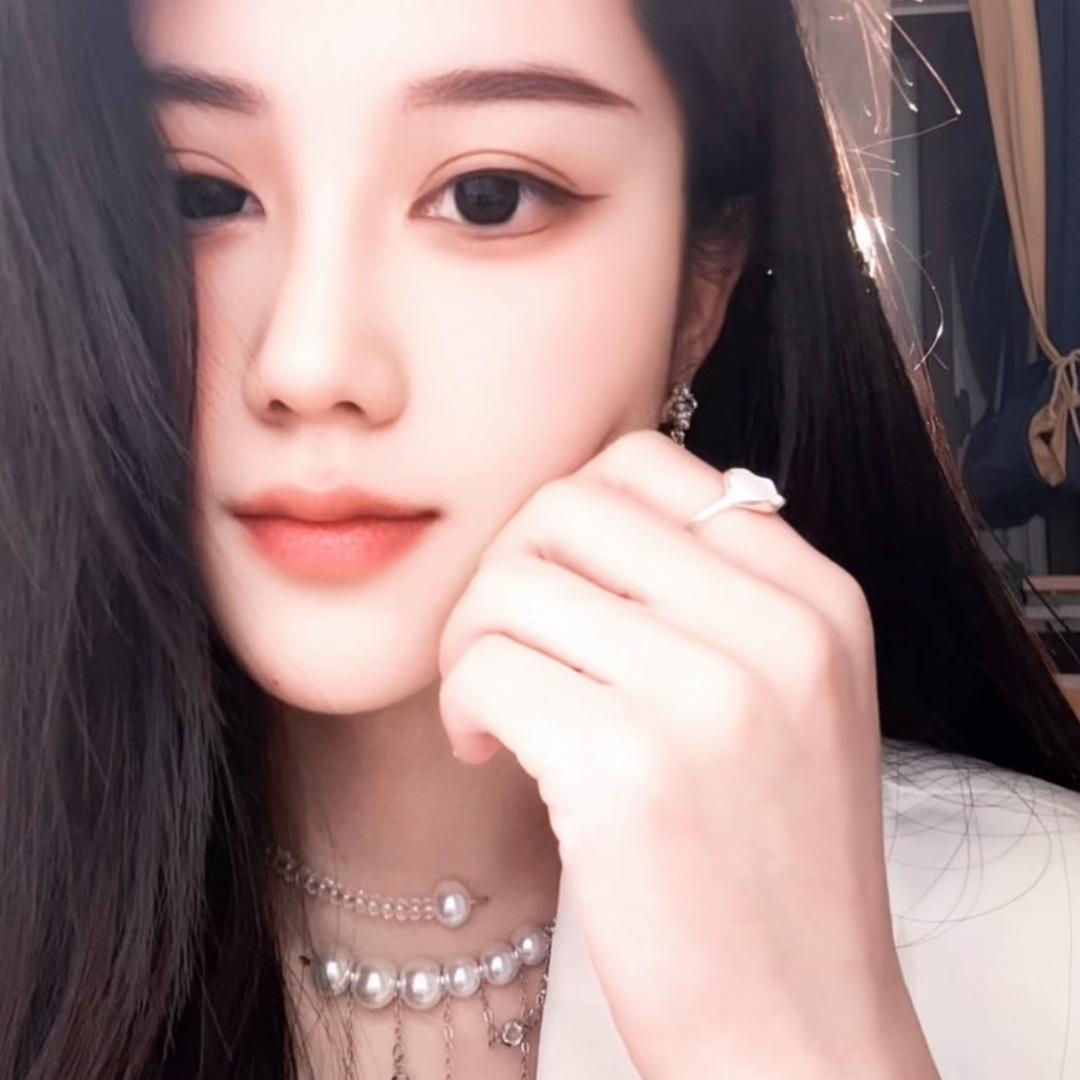 音音的潮玩饰品铺