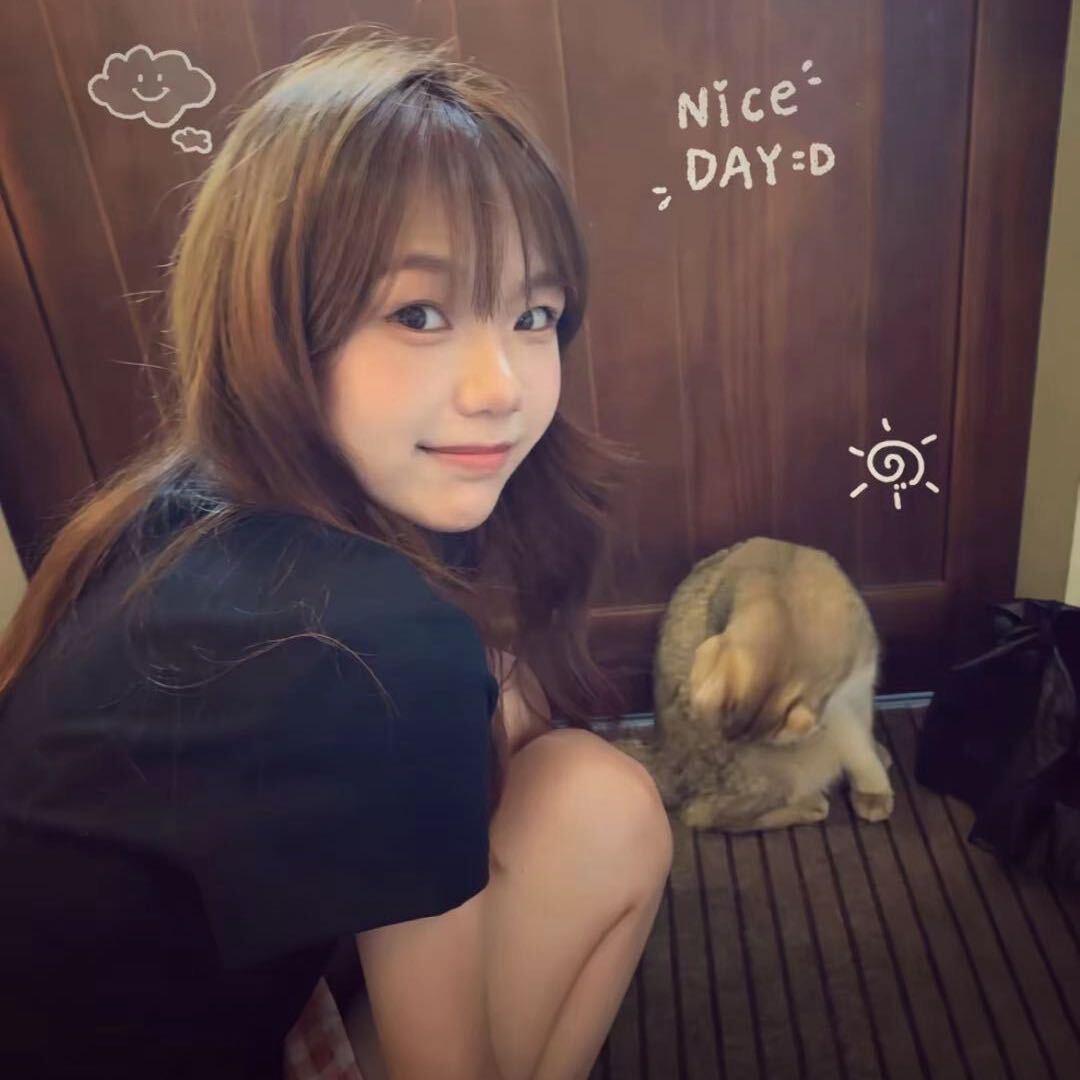 你算哪块草莓夹心饼干