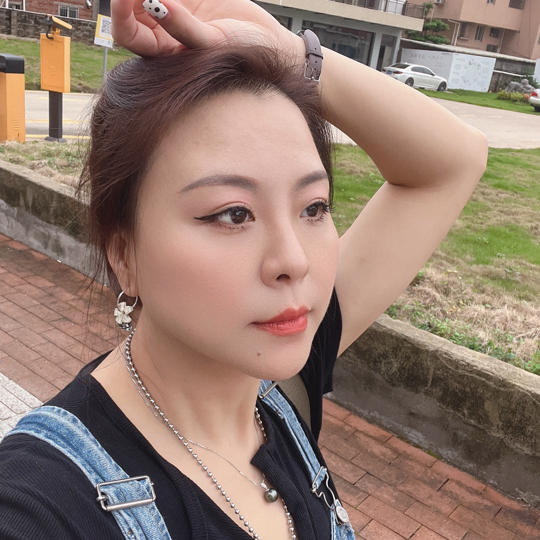joyce芝茵