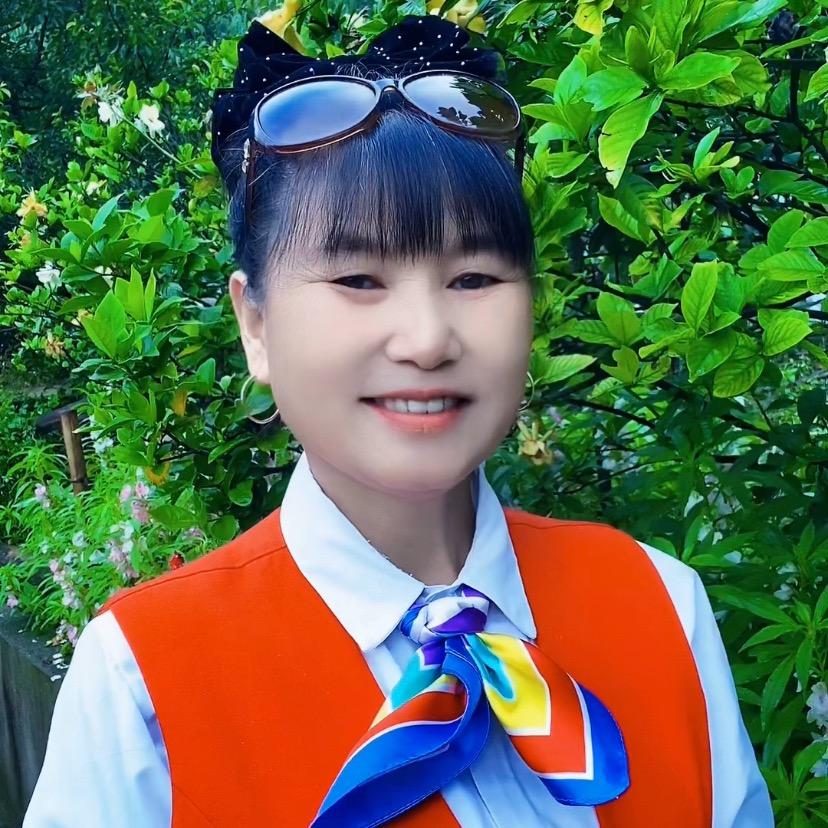 平凡姐🎤🌹🌹