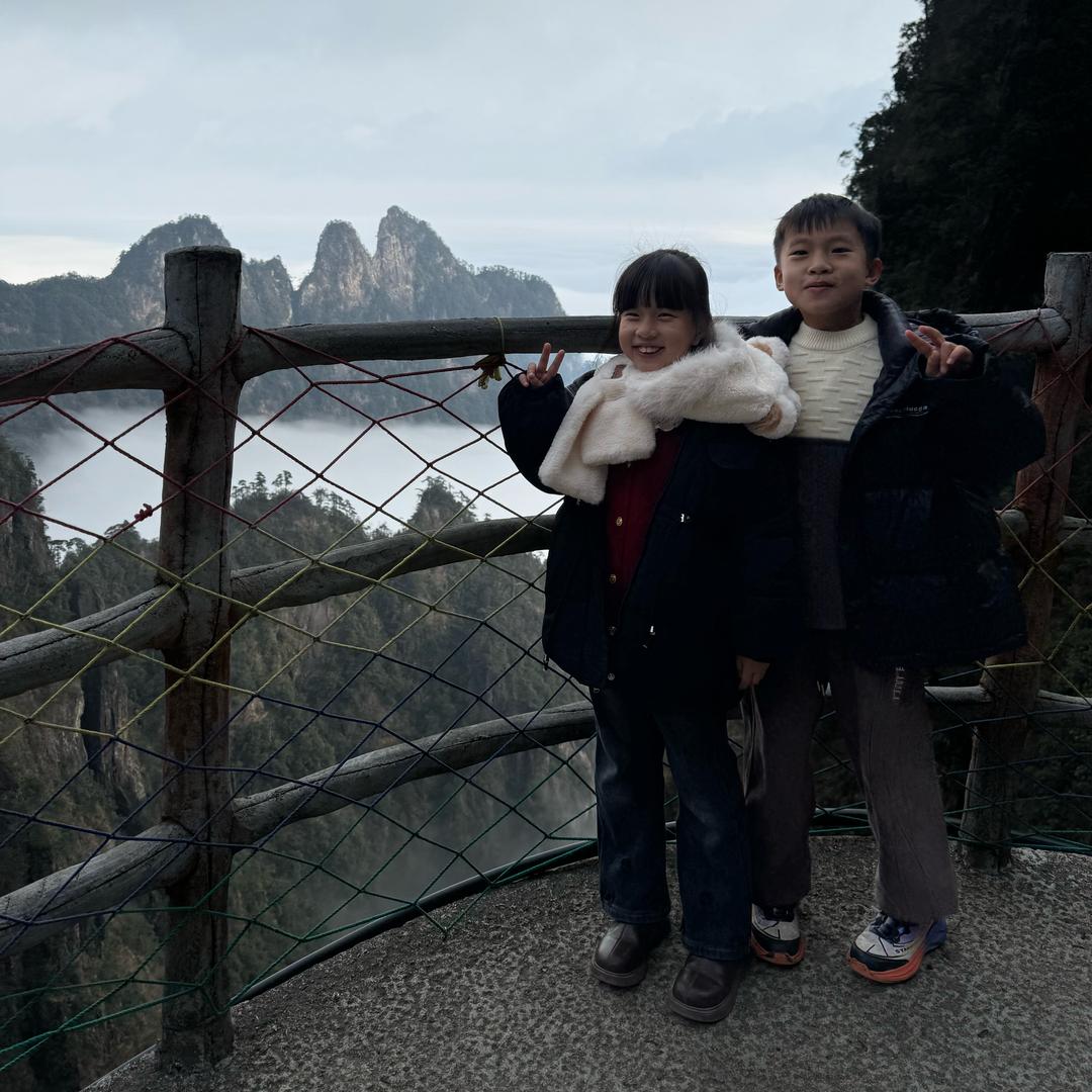 开锋范的小姐姐