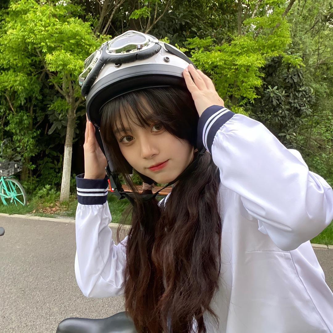 立里欣