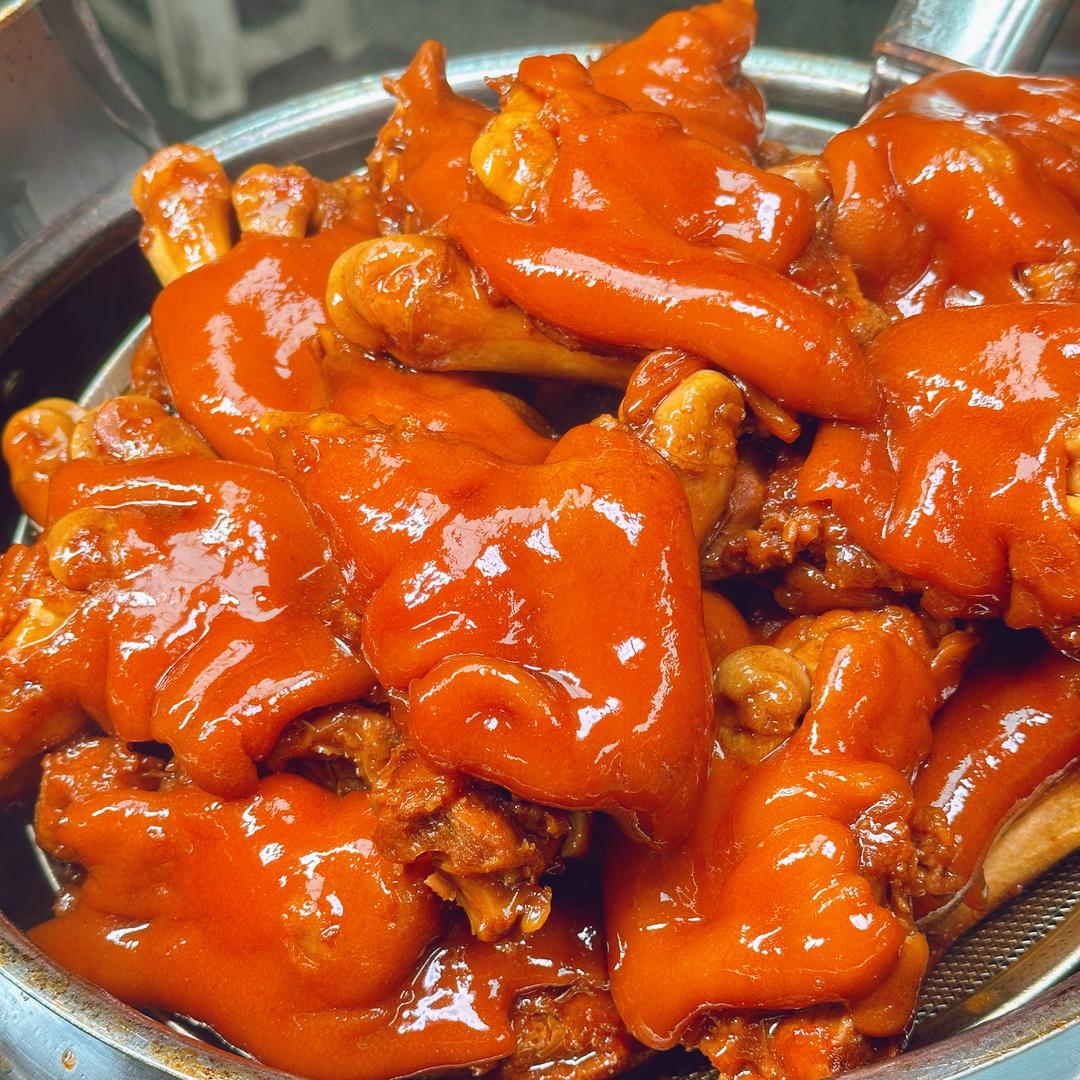 未来城特色牛杂、百佳惠卤味铺子
