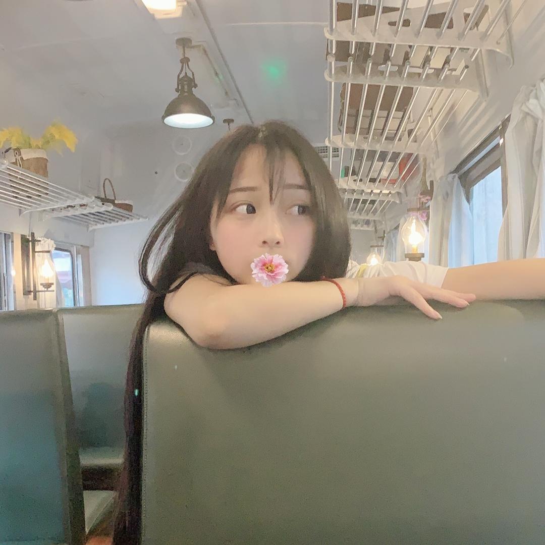 李艾依