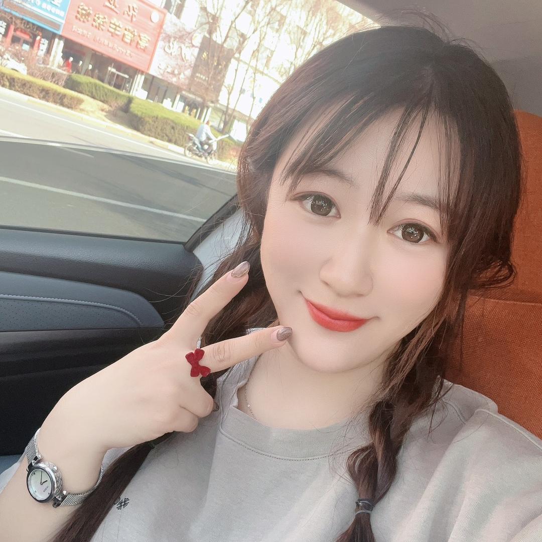 Y.🌸