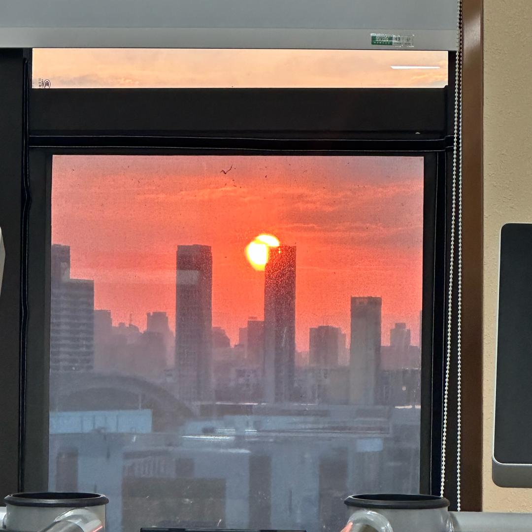 落日余晖剩你我