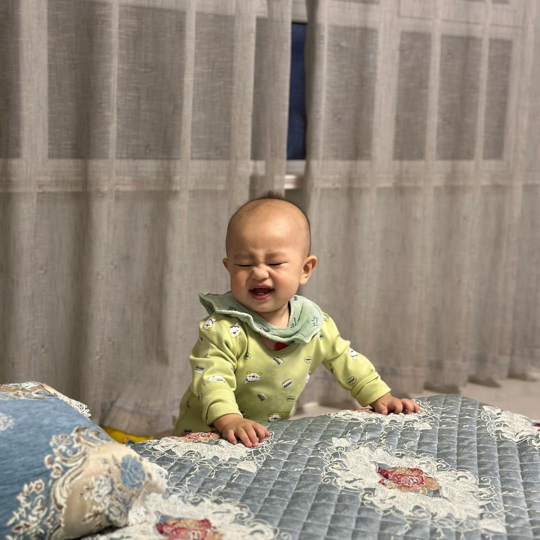 阿迪乐和阿里木的麻麻