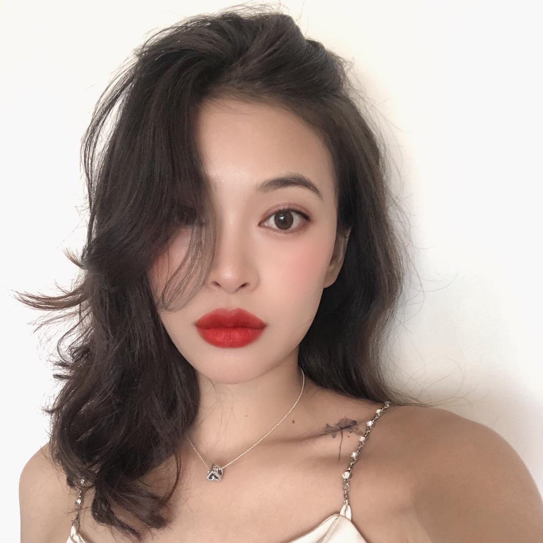 刺猬小姐的房车生活