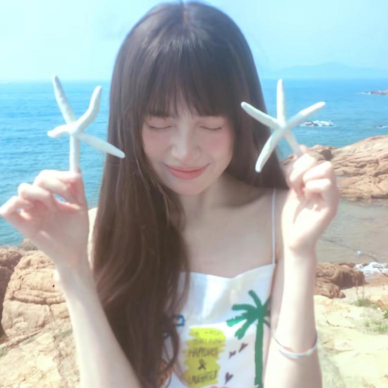 小小菲🍀