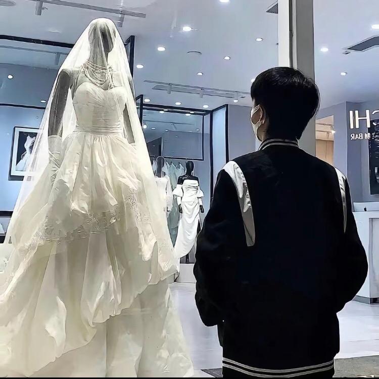 卓.