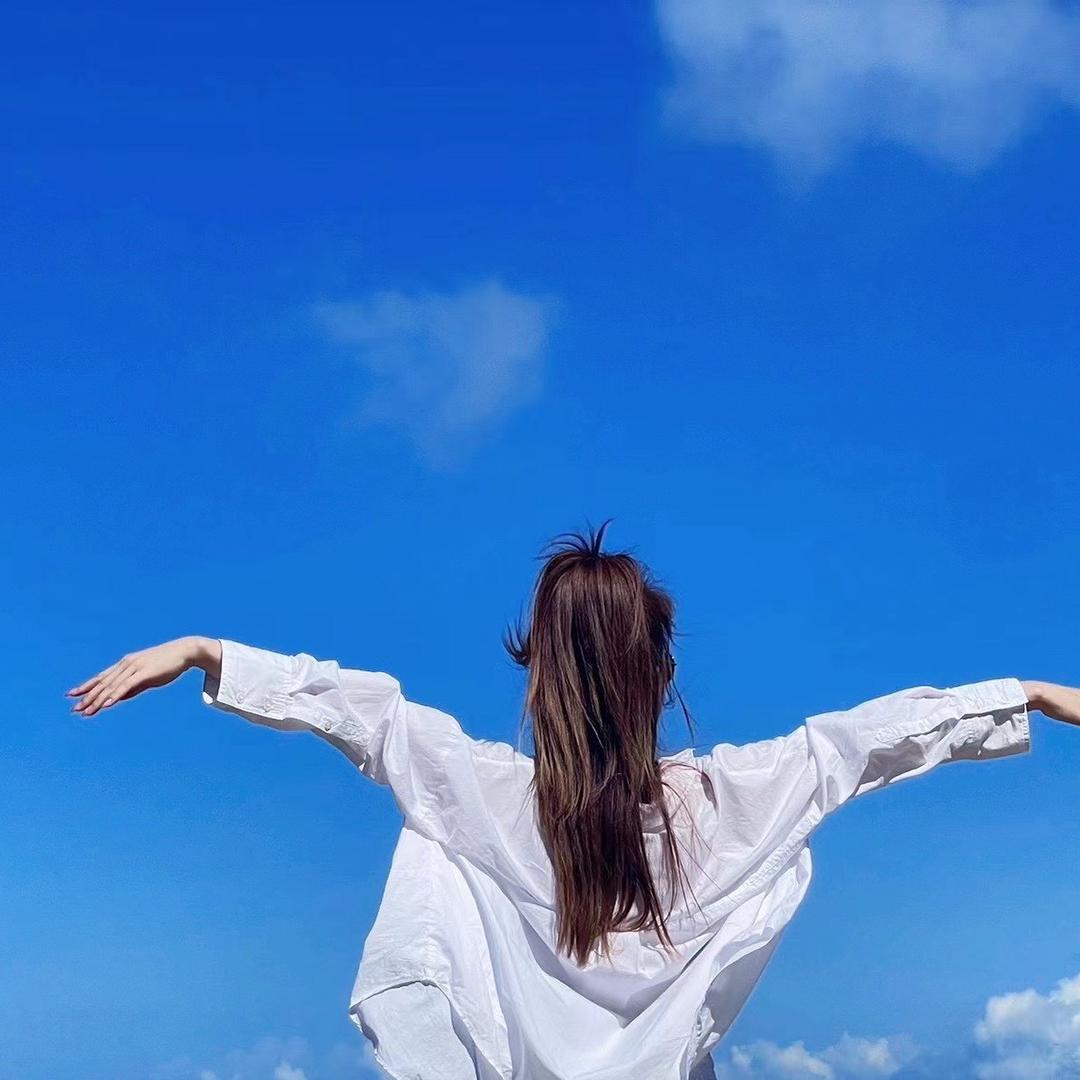 云南民族姑娘