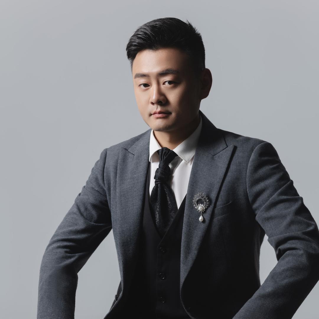 武汉帅小哥汽车