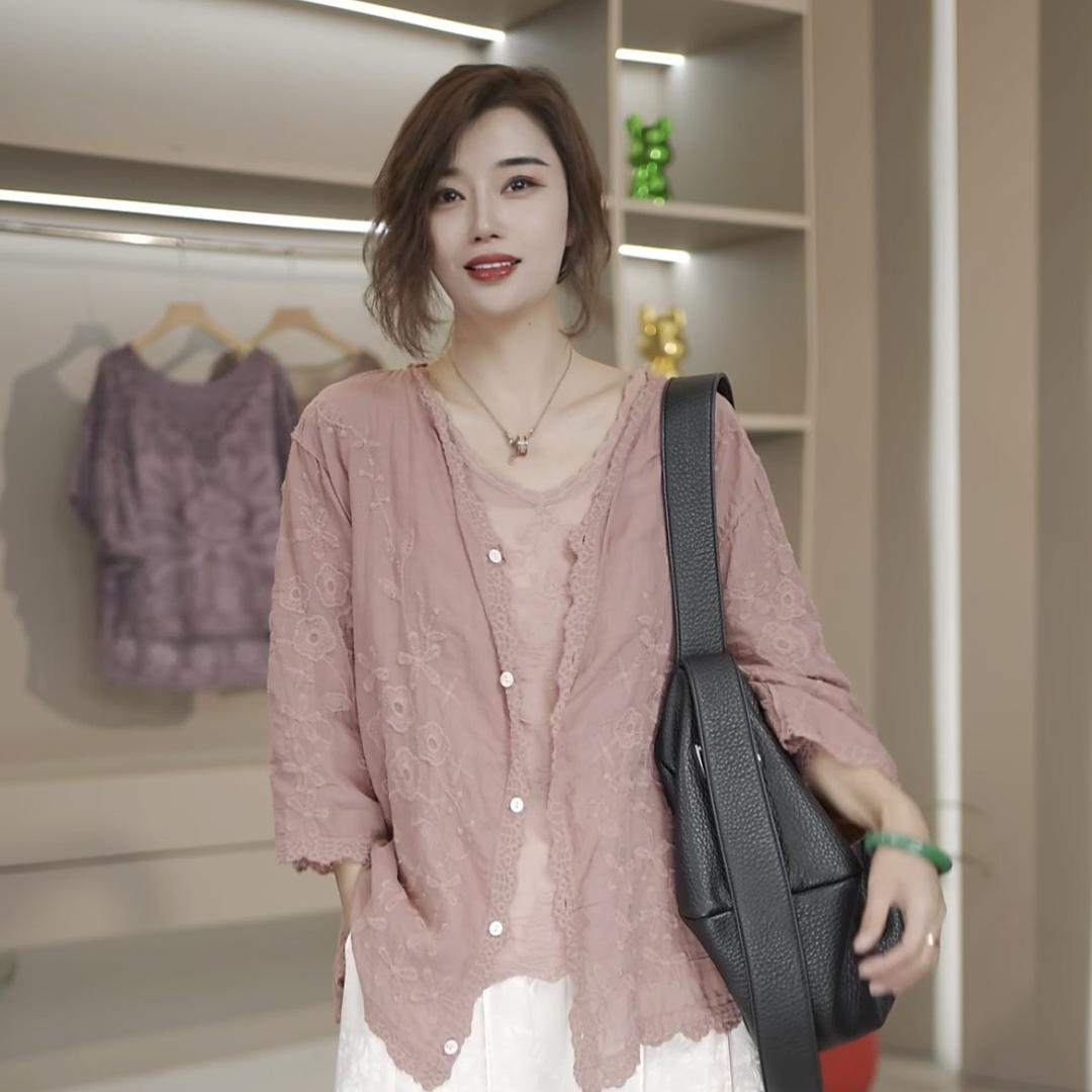 听慕精品女装工厂店