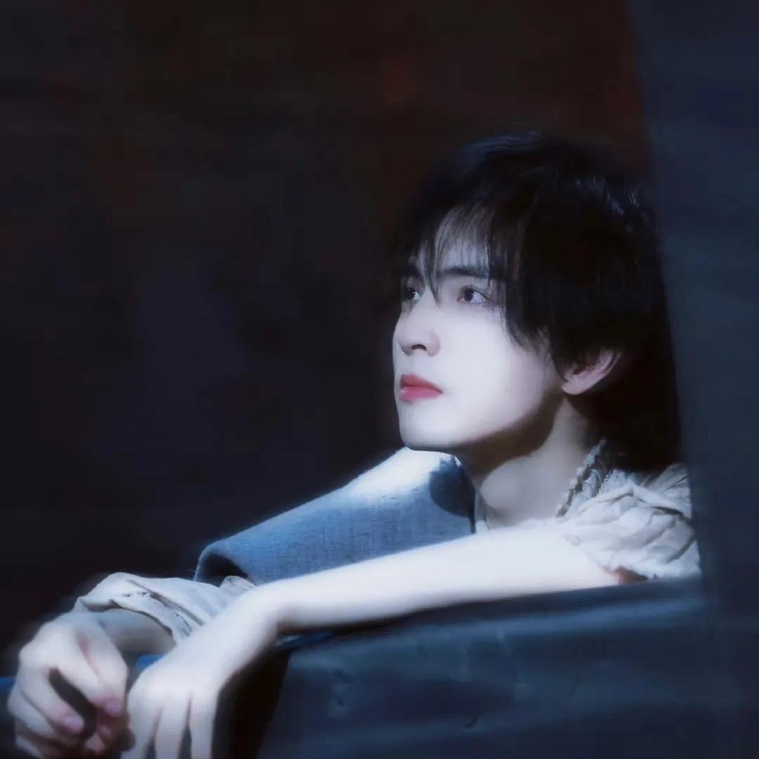 青城山下修炼千年的白菜精