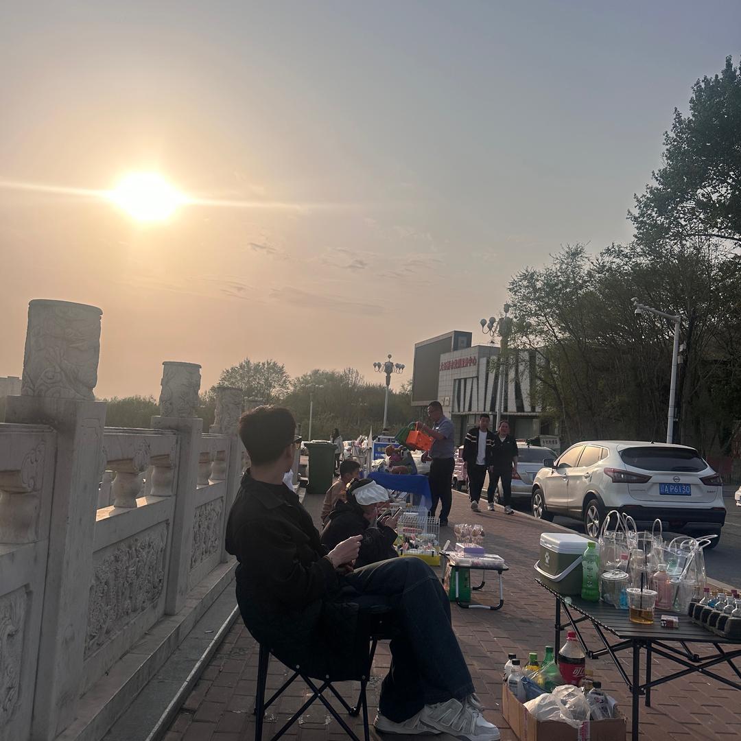 重生之我在大石桥卖鸡尾酒🍹