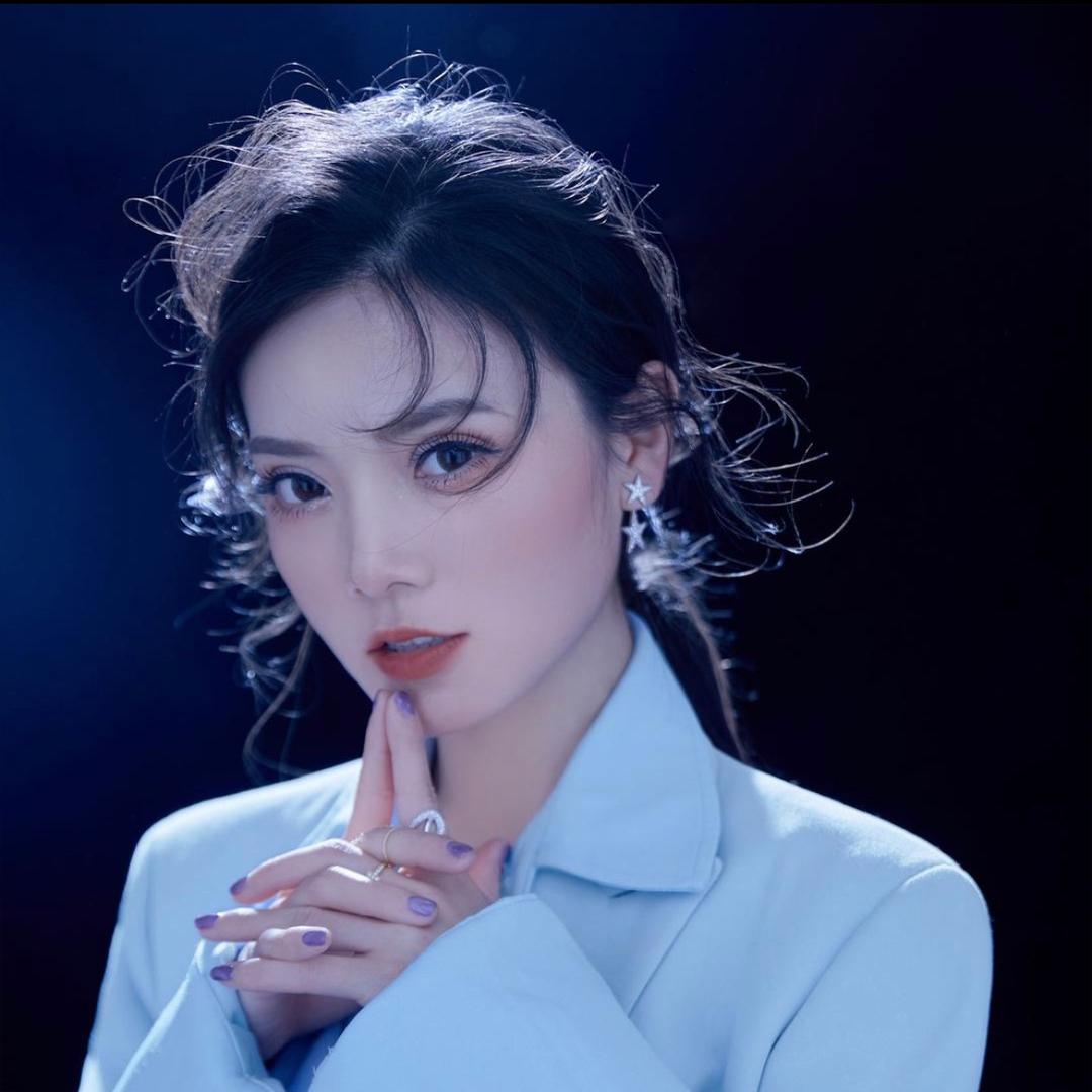 千屿Sheila(爆款穿搭）