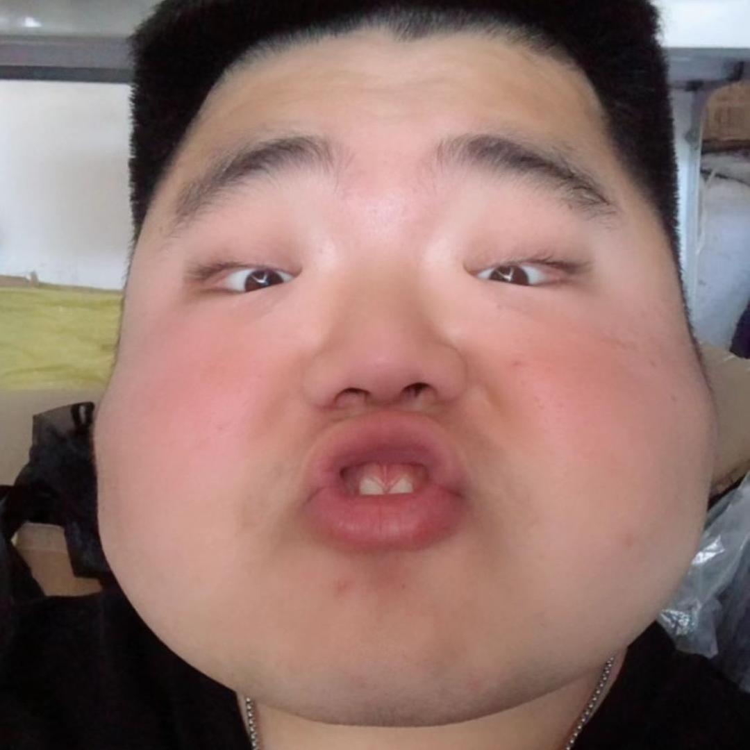 易阳弟弟_艺博🍊🦾