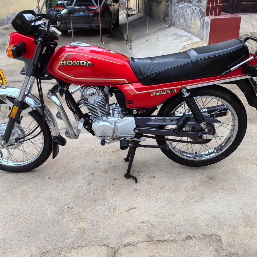 夏县水头镇明黎摩托车销售店