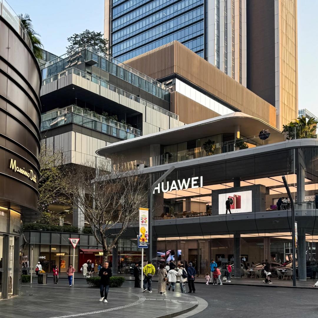 商场秋冬大牌折扣店