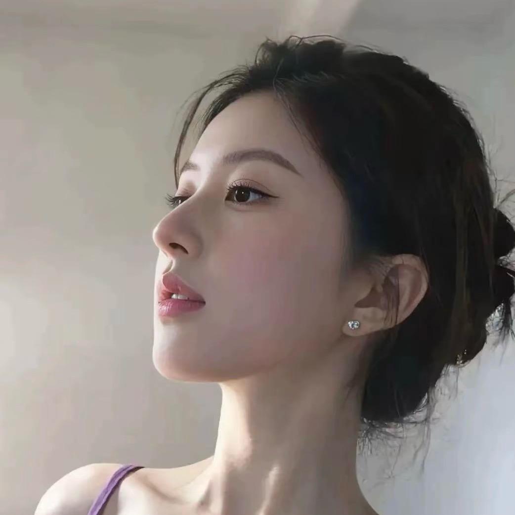 打盹儿的云朵✨