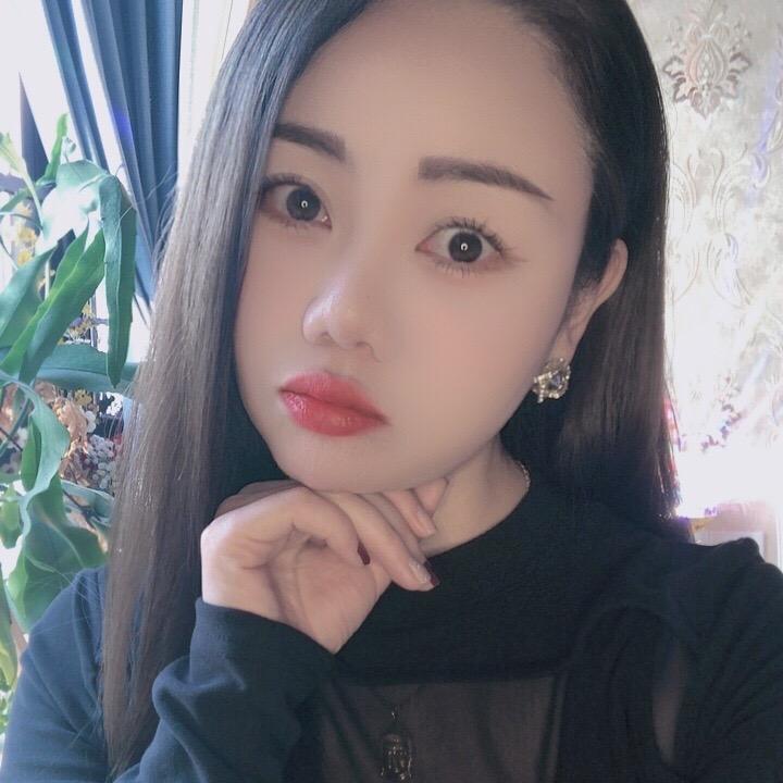 舒舒💫