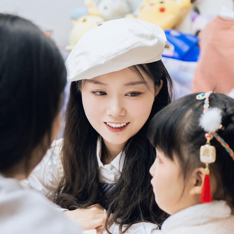 • 是佳欣呀 💭。