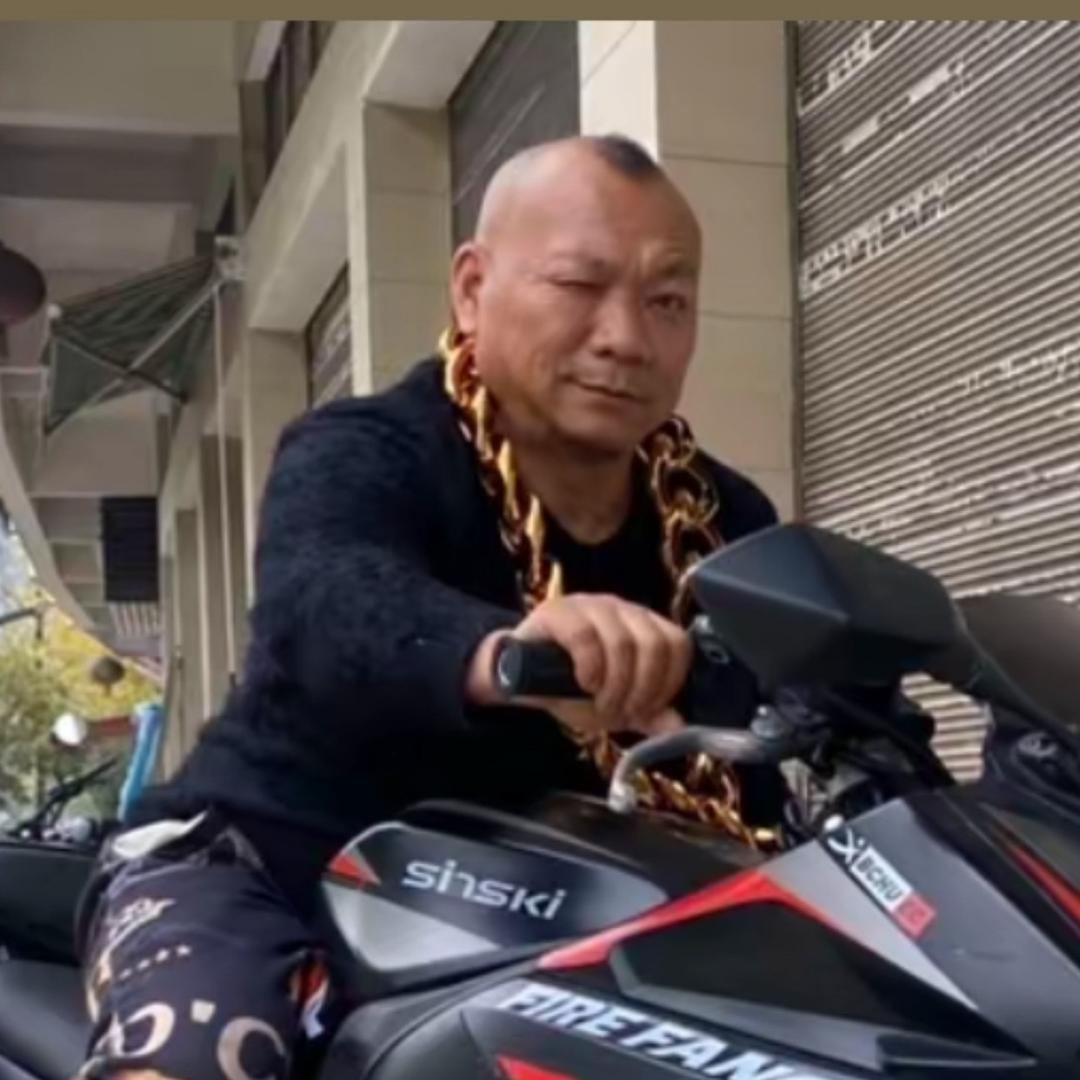 小马.米哥（1 + 1）组合