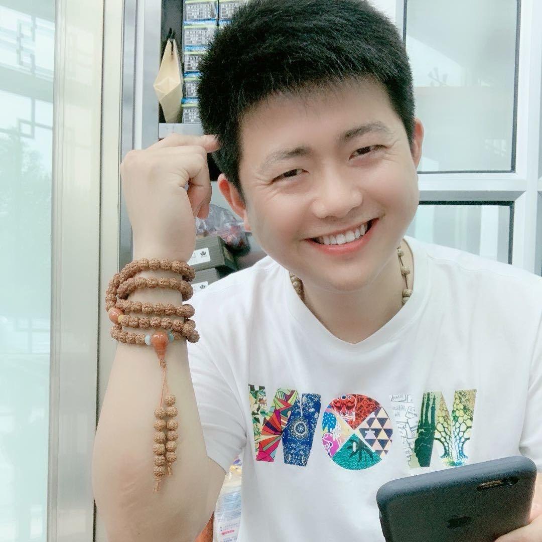 龙生五月～北京实德门窗～肯德基门～自动门