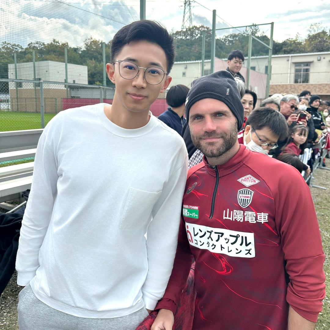东京李子⚽️