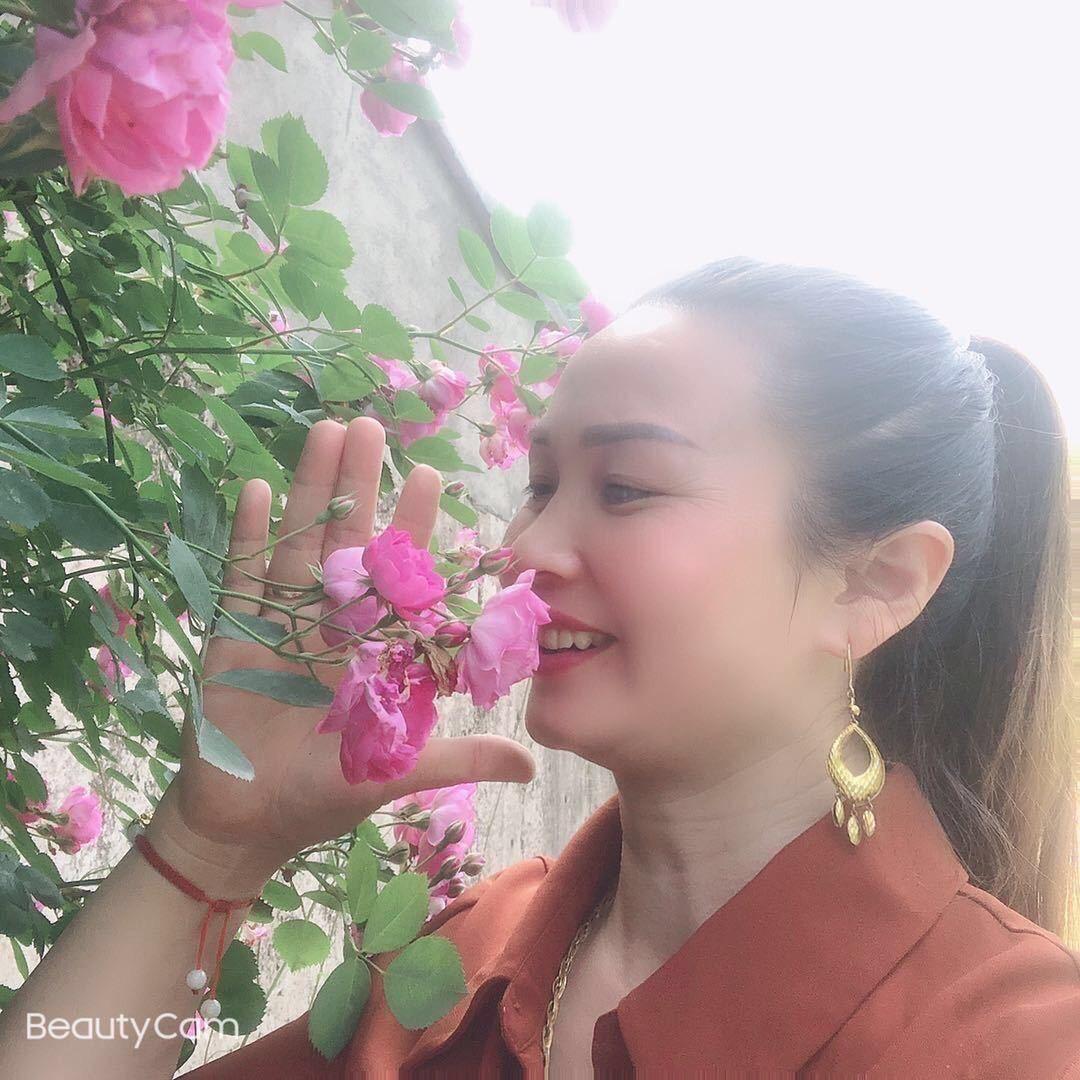 川丫丫突击队.芹队长