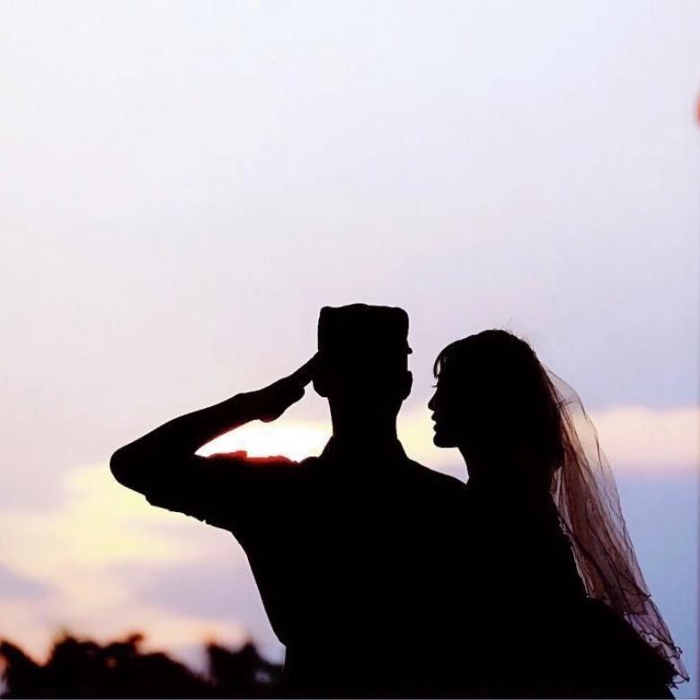 小欣鑫🇨🇳（待军归）