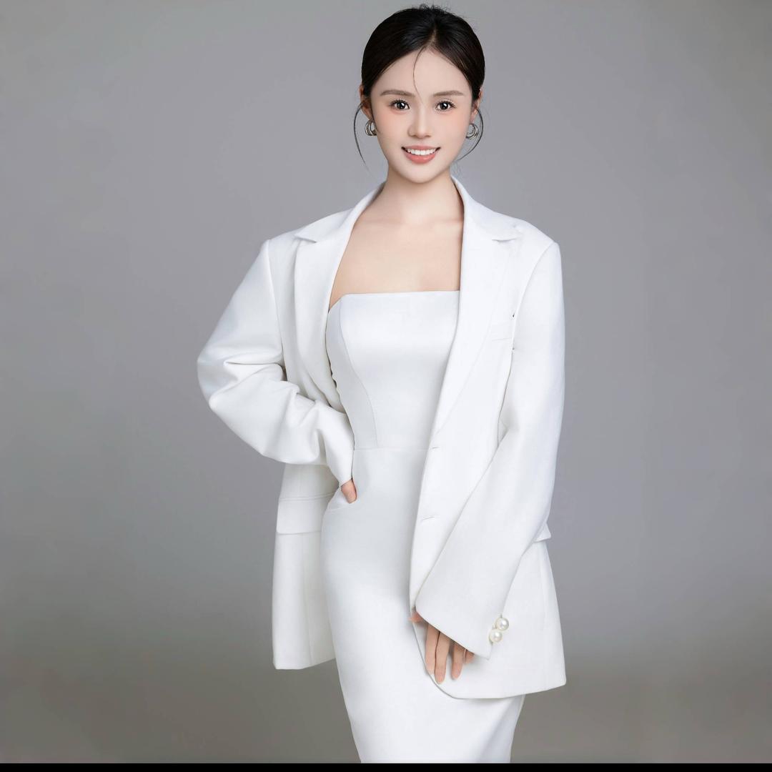 木子 肖肖
