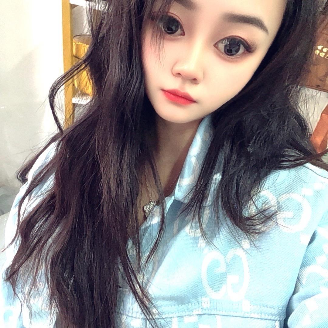 莫💕