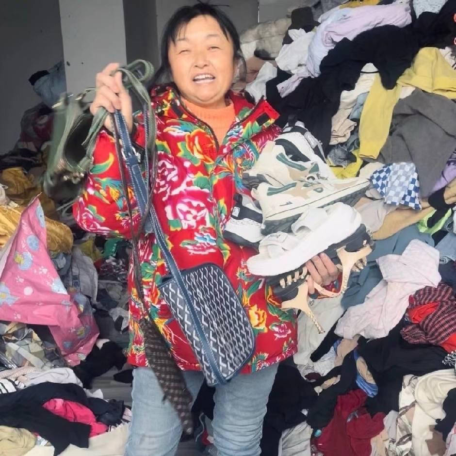 绵阳收旧衣服的罗阿姨