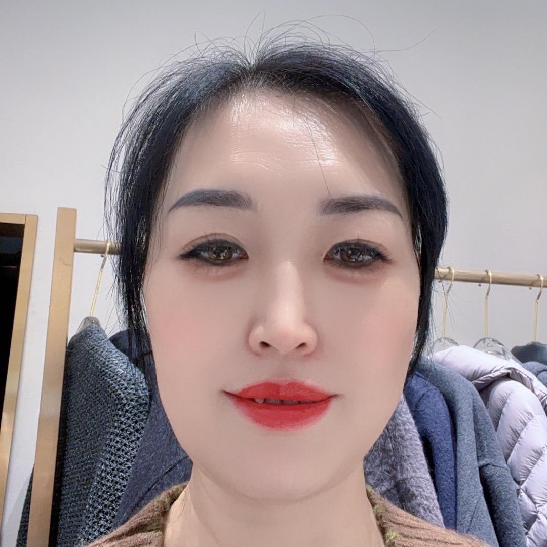 蒲阳杨尚国际小张妹