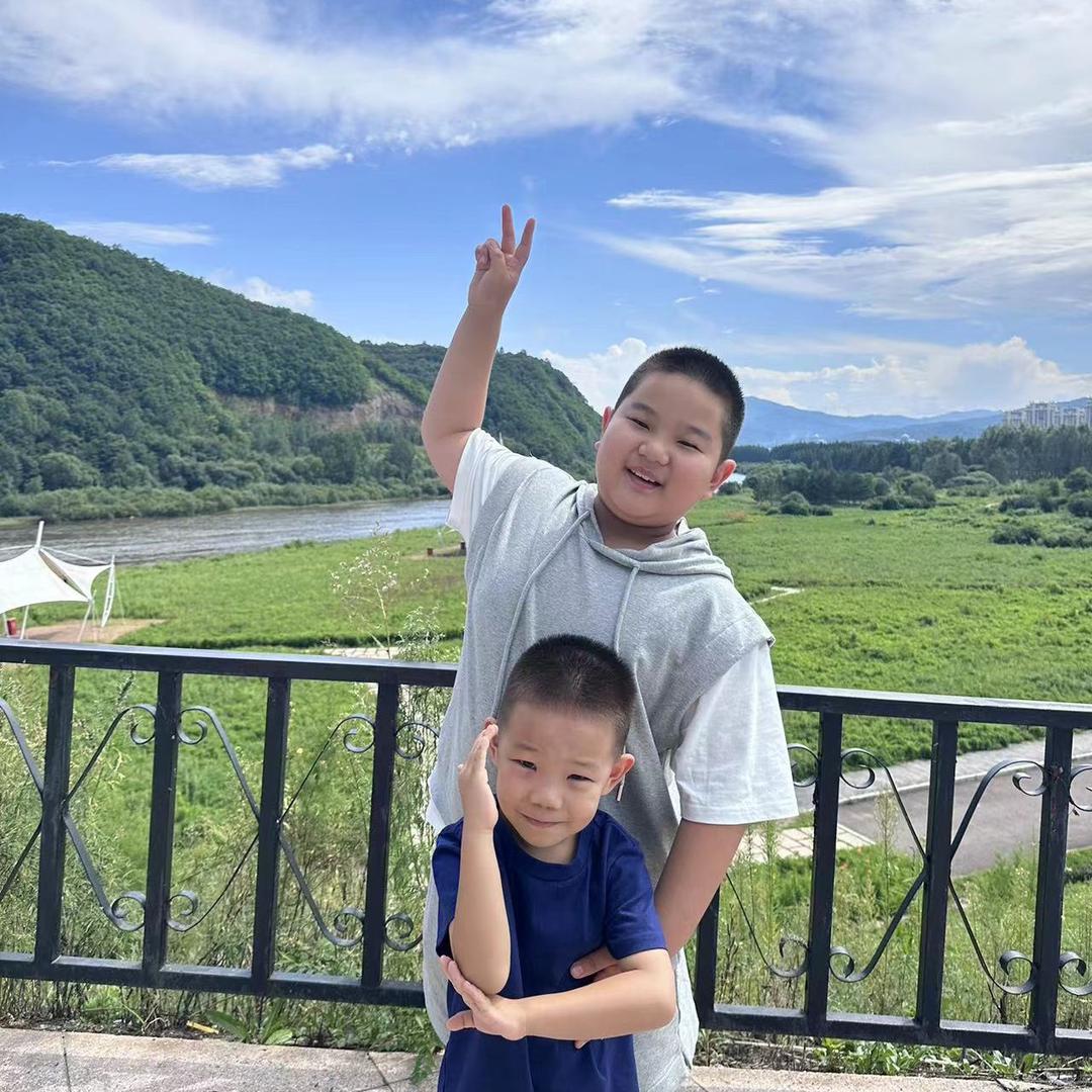 冬宝的舅妈（双双）