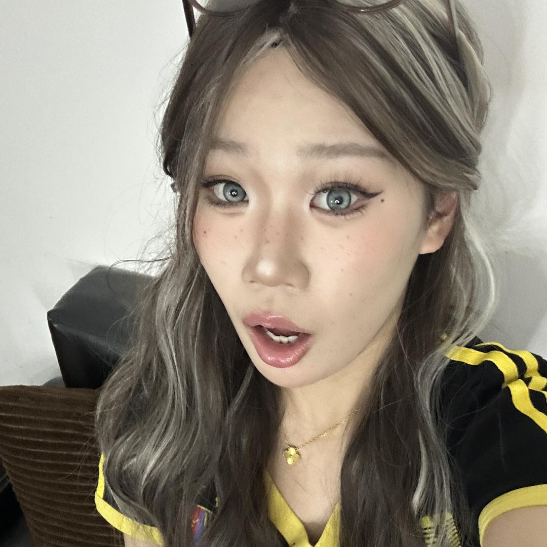 老可爱的服装小店