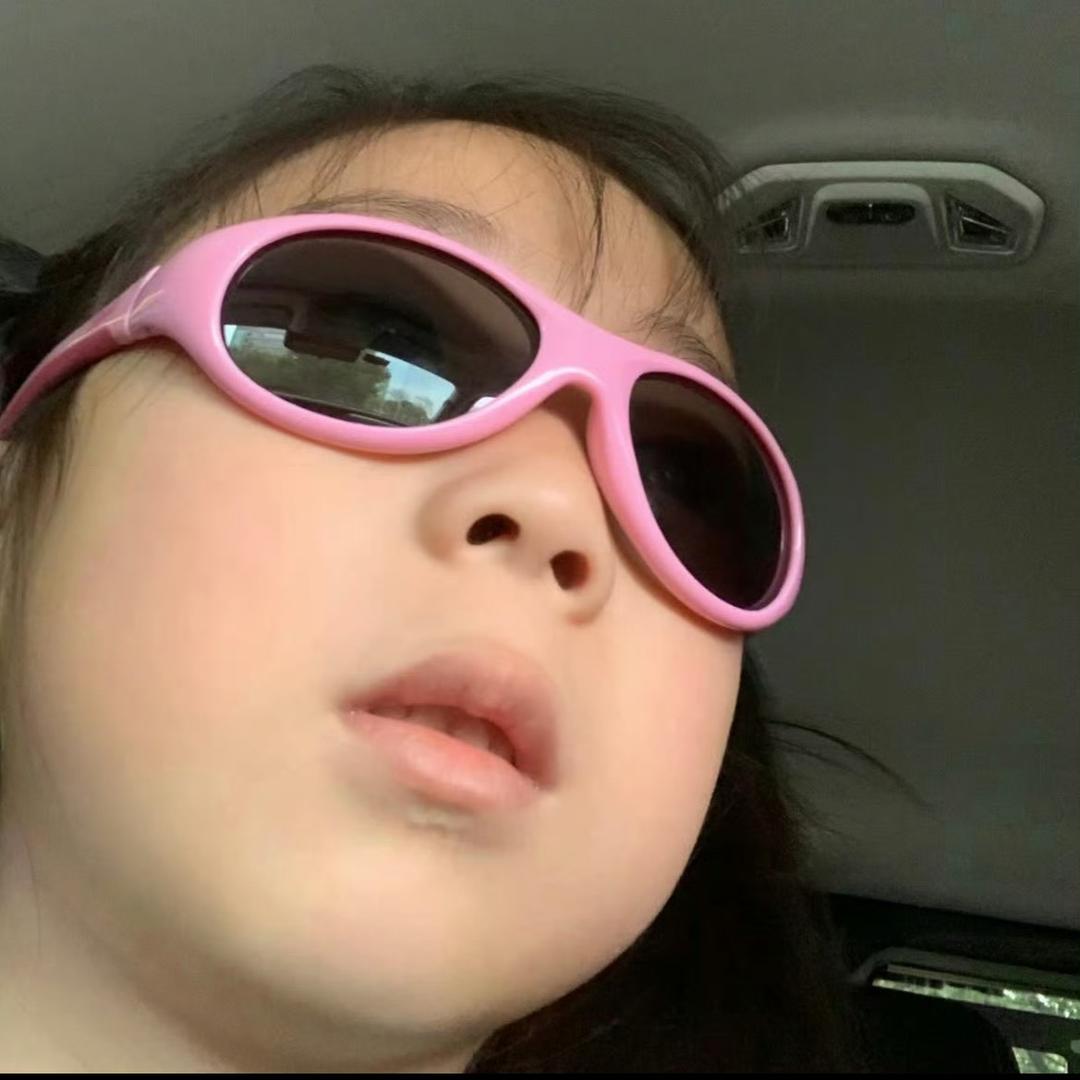 李冰冰.