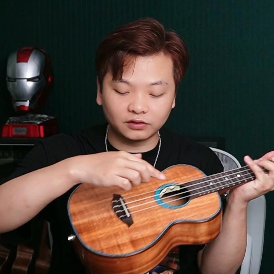 就叫我小糖吧