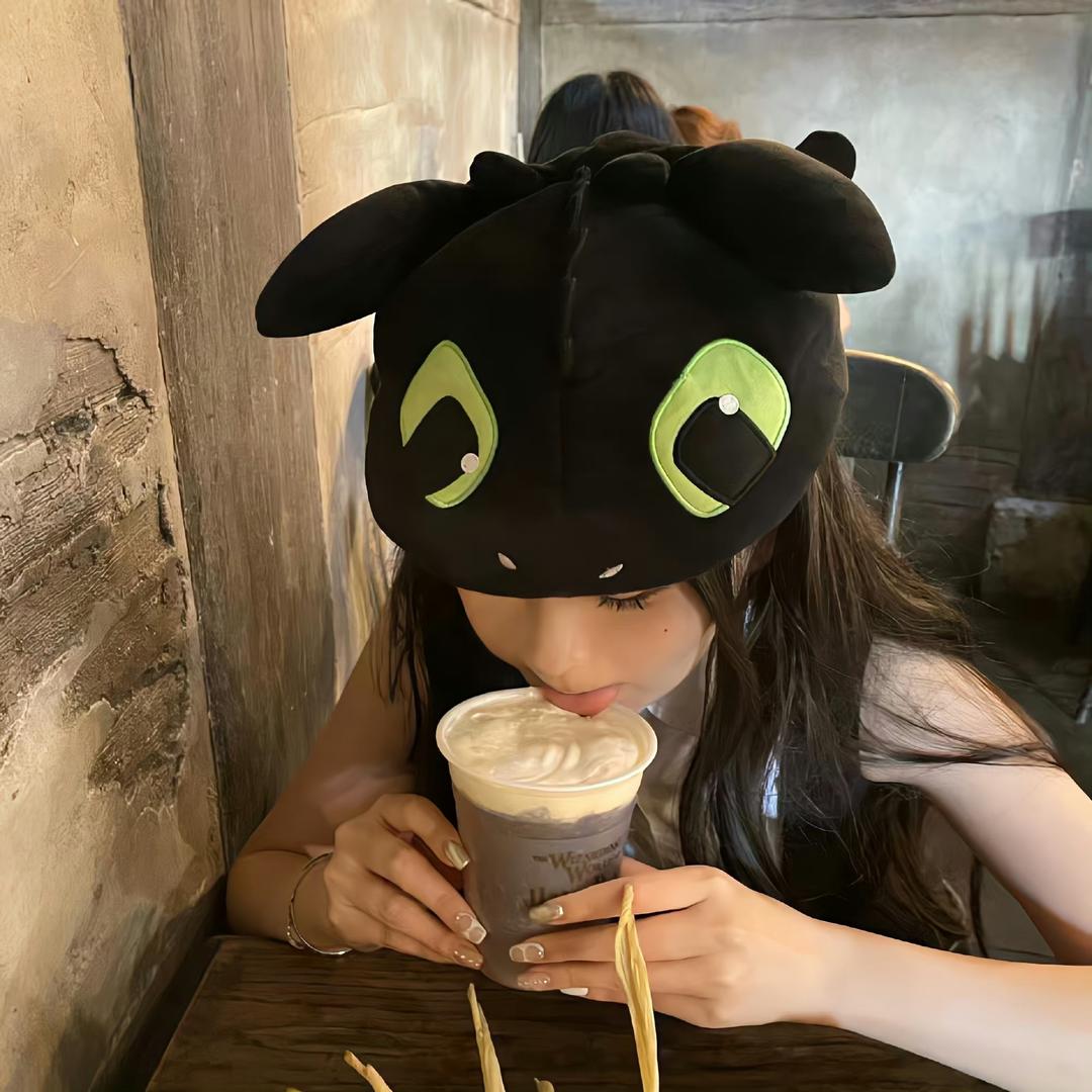 双层吉士堡夹薯条夹鸡块