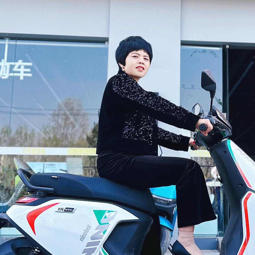 麻城九号电动车 程姐